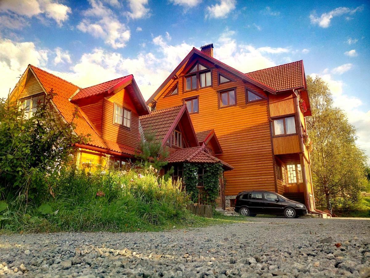 Hotel Gostynniy Dvir Raytshtoky Worochta Exterior foto